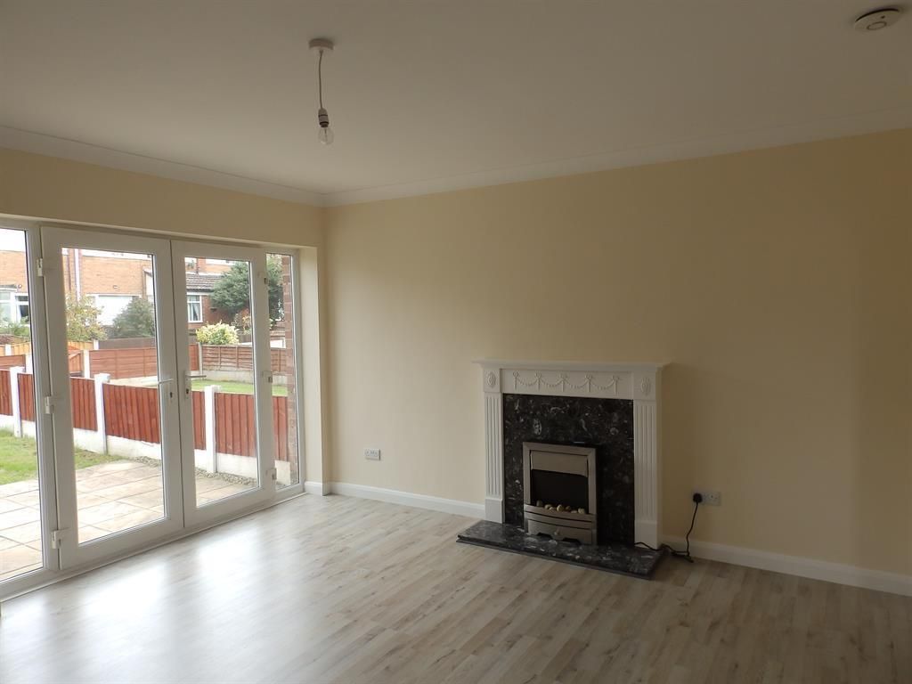 Property photo 2 of 30