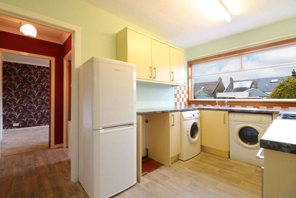 Property photo 3 of 19
