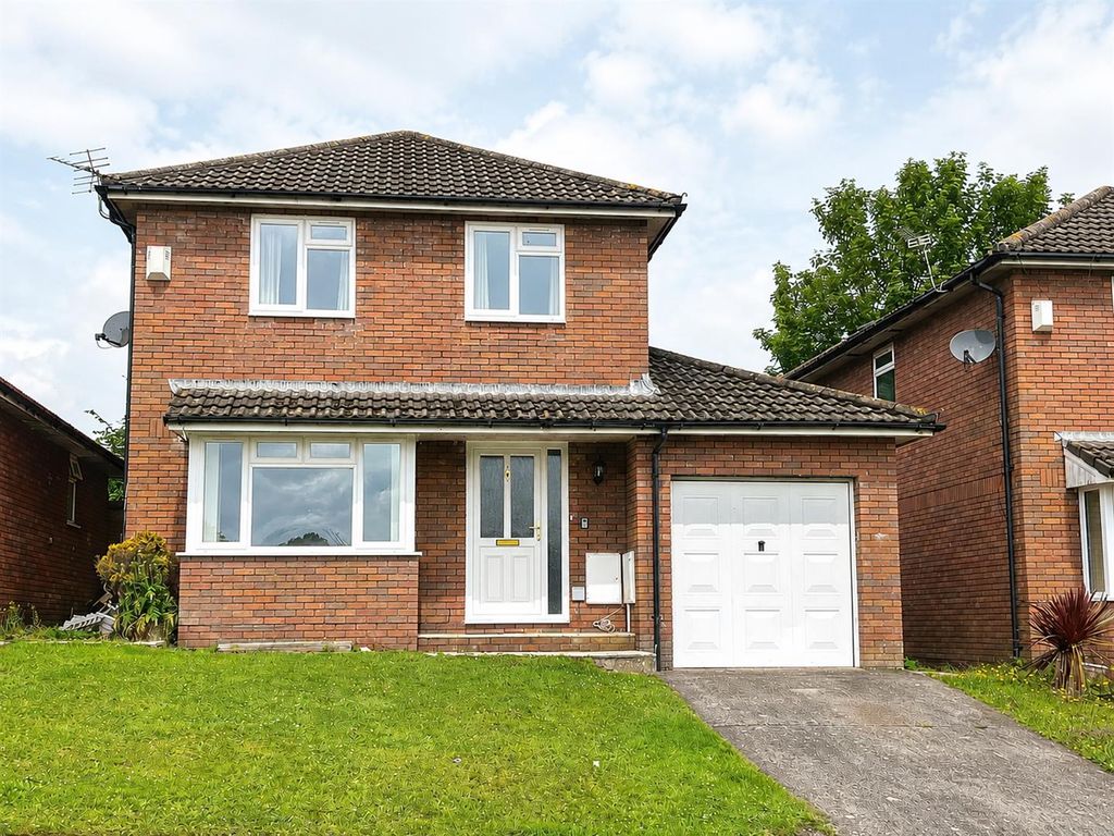 Property photo 1 of 16