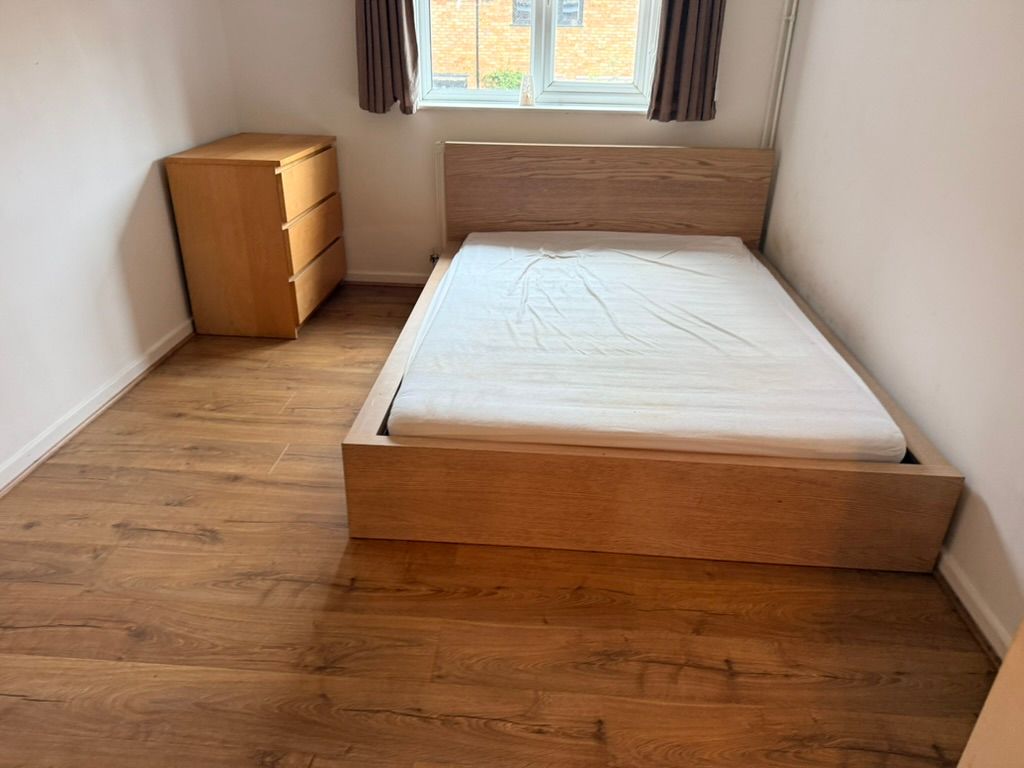 Property photo 3 of 4