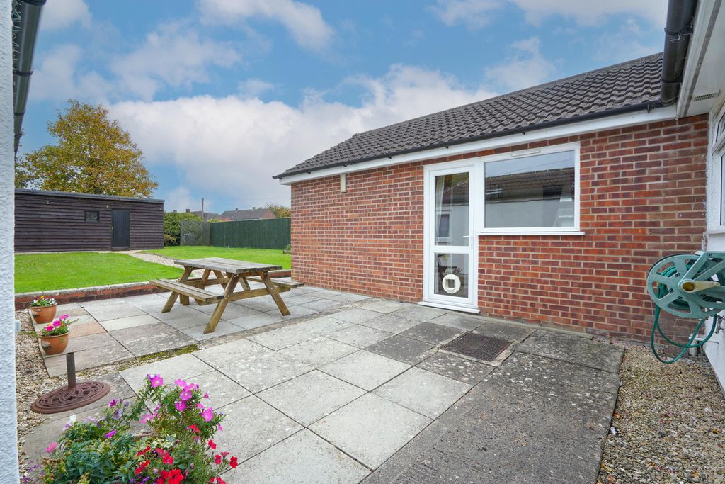 Property photo 3 of 16