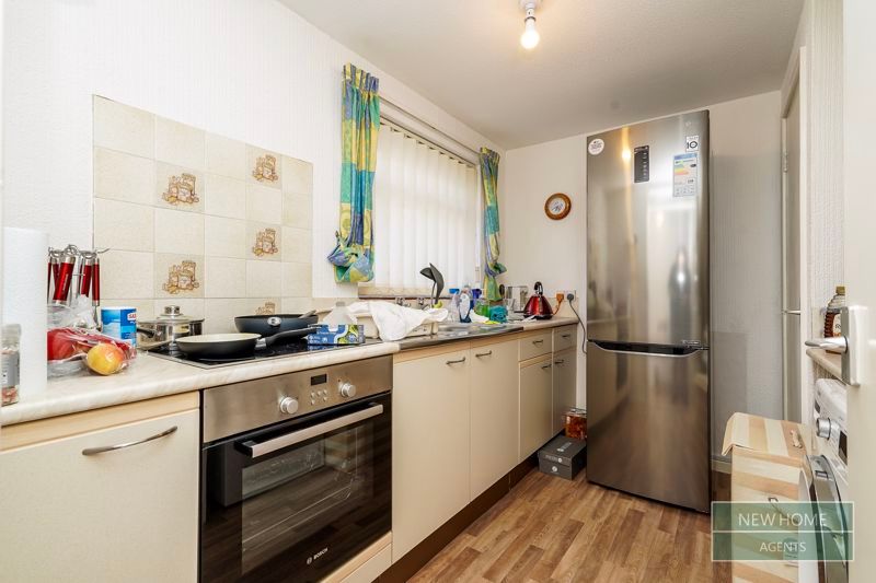 Property photo 2 of 11 Photo 7