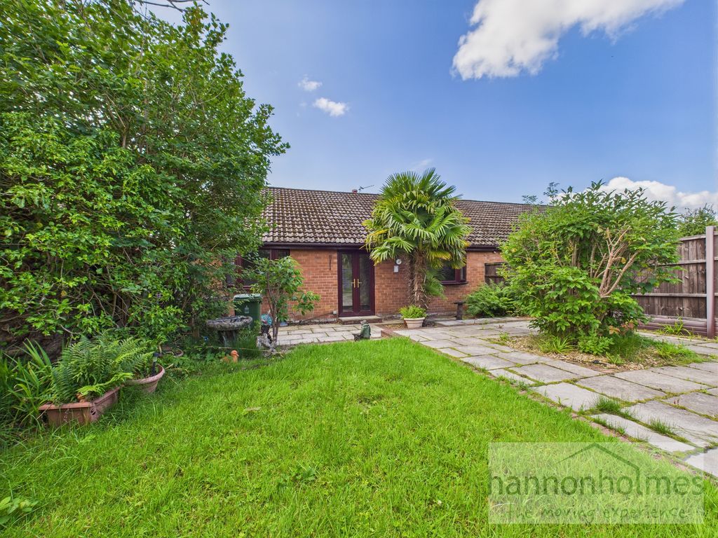 Property photo 3 of 24 Cam05283G0-Pr0075-Still020