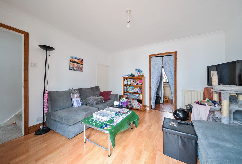 Property photo 3 of 10 1423331-9-69Ab12E...