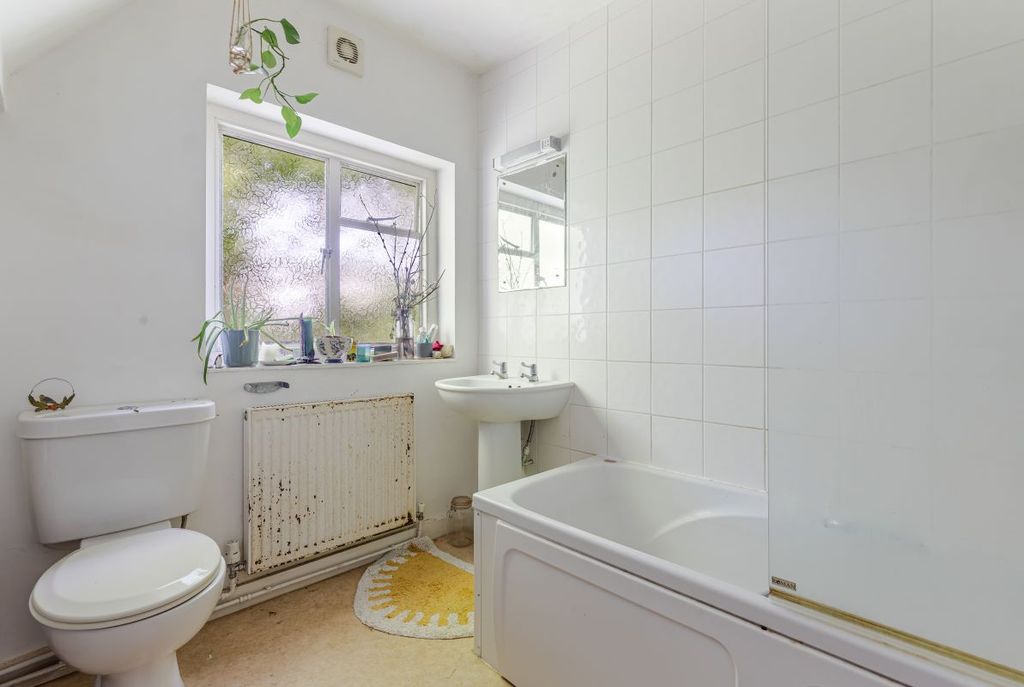 Property photo 3 of 30