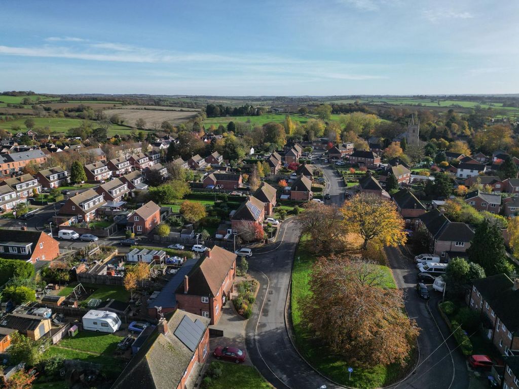 Property photo 3 of 31