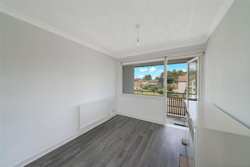Property photo 3 of 19 Picture No. 07