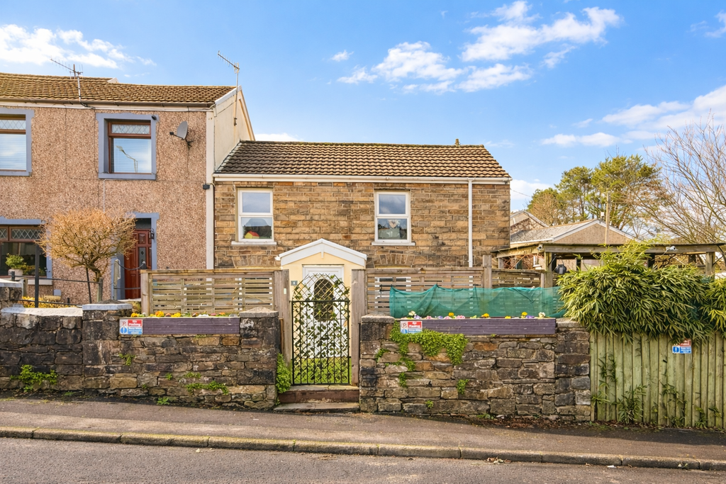 Property photo 1 of 27 55Dce652-840E-4064-Abbf-D9571Ef57E9B