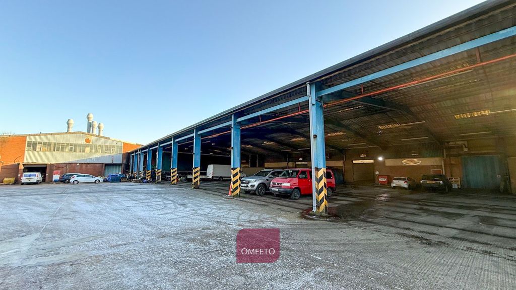 Property photo 1 of 3 Storage Unit To Rent