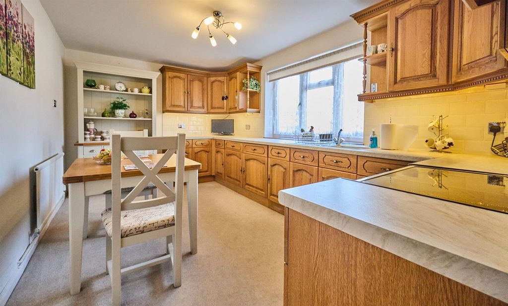 Property photo 3 of 12 St Marys Avenue 3.Jpg