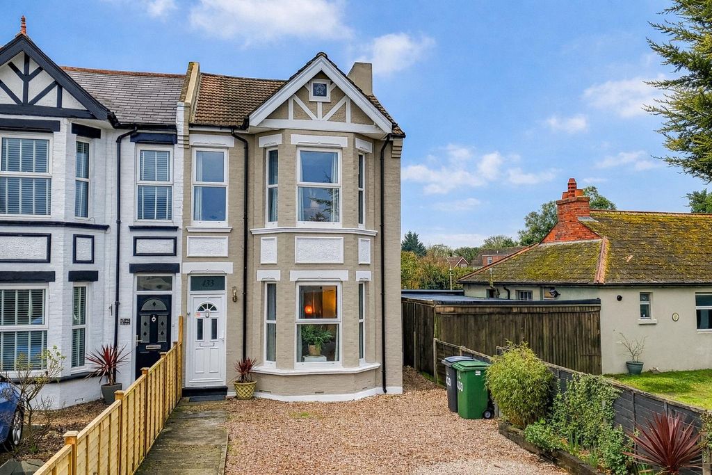 Property photo 1 of 33 01c355d7-0Ede-4A36-B36E-7094Ad5d9c26.Png