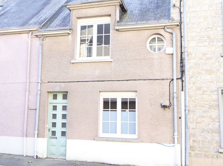 Property photo 1 of 9