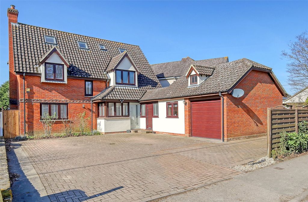 Property photo 1 of 48 Picture No. 25