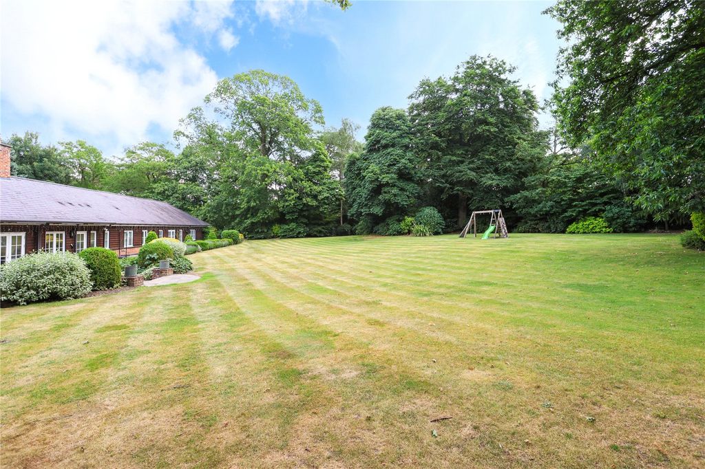 Property photo 3 of 21 Picture No. 04