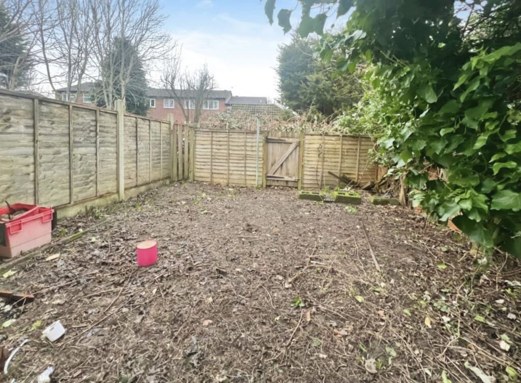 Property photo 2 of 10