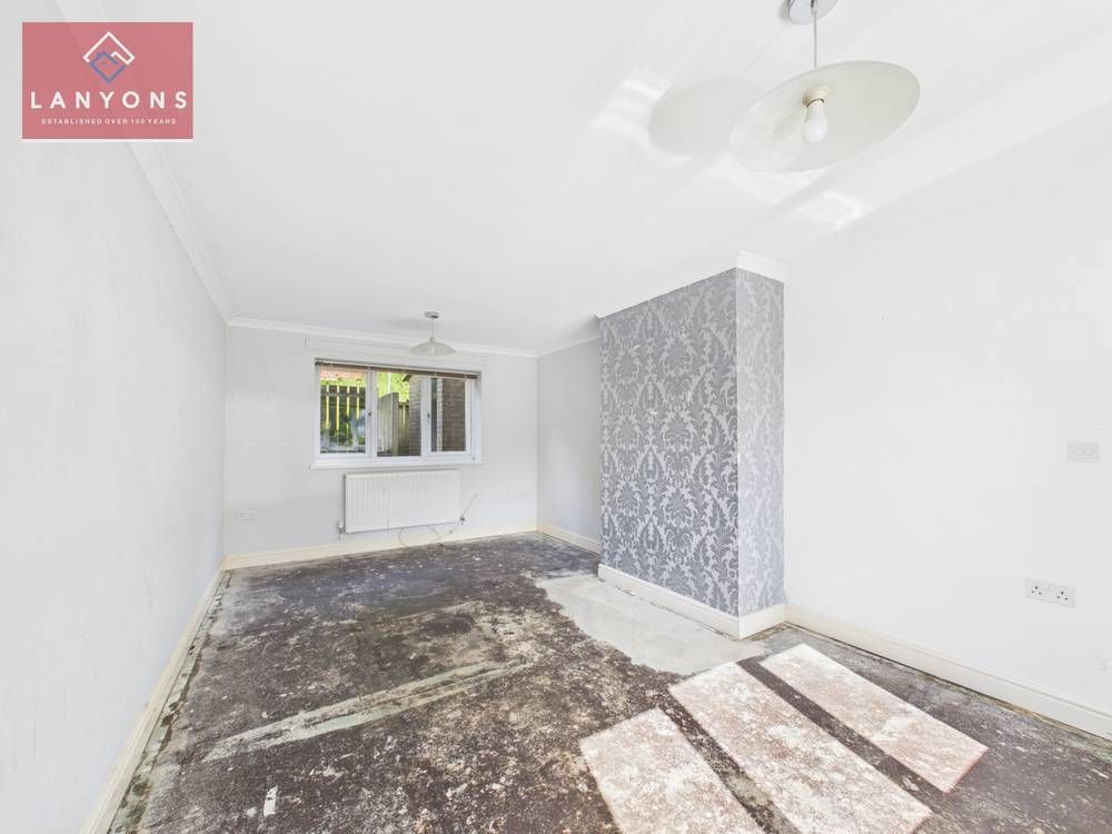 Property photo 2 of 14 Giraffe360-Still002