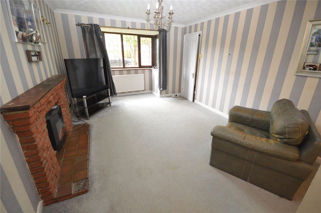 Property photo 2 of 10 Picture No. 05