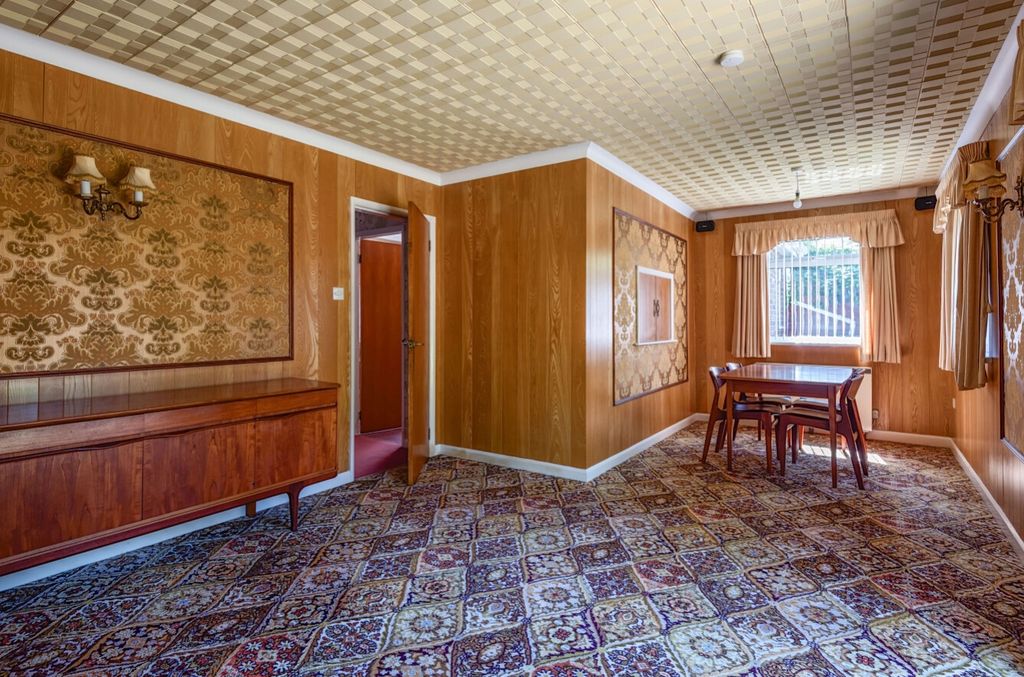 Property photo 3 of 23 1288784 (9)
