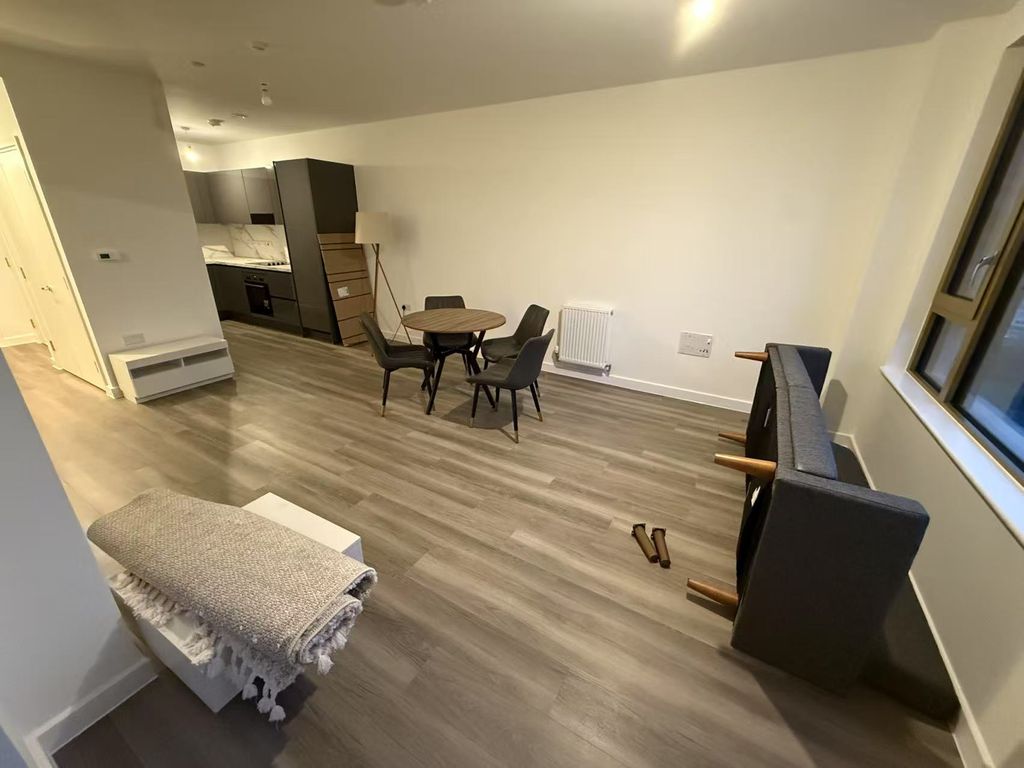 Property photo 2 of 13