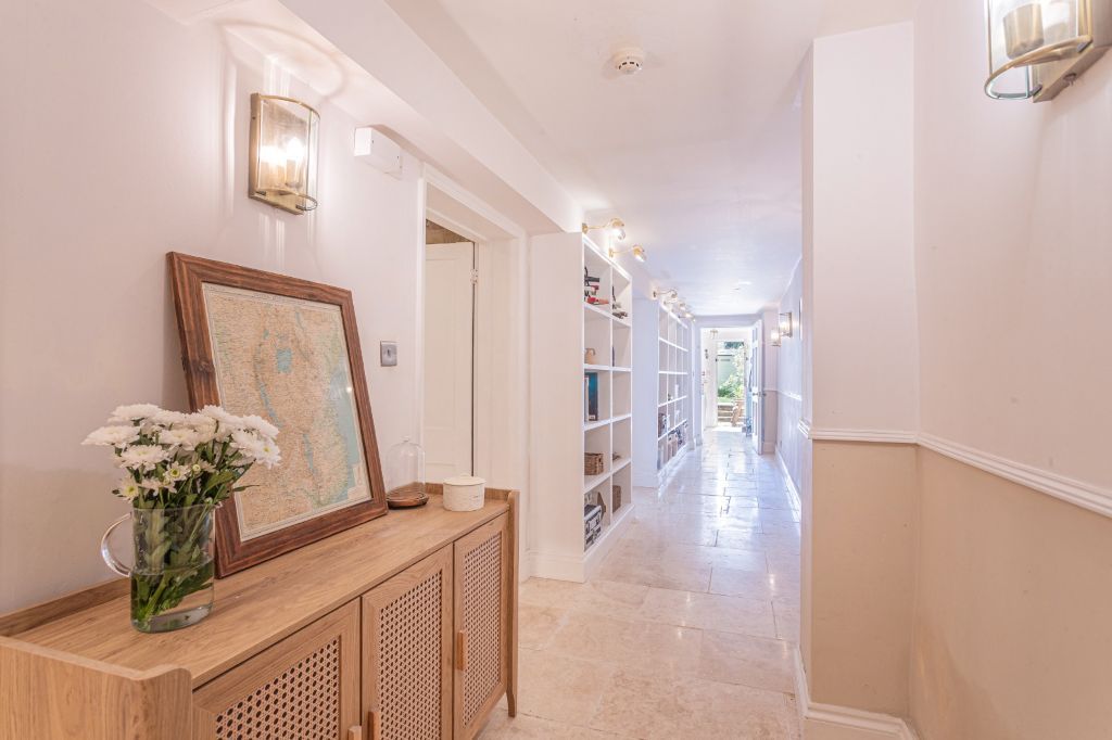 Additional image 17 of 3 bed flat for saleGrosvenor Place, Bath BA1