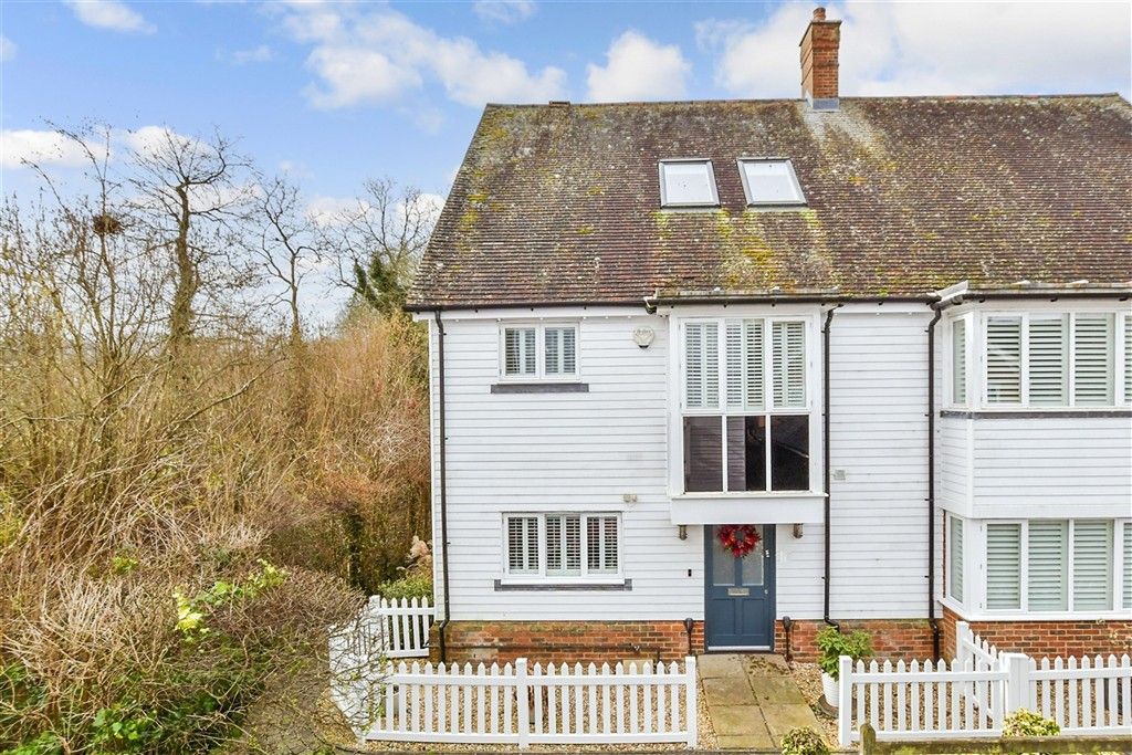 Property photo 1 of 17 External (Web)