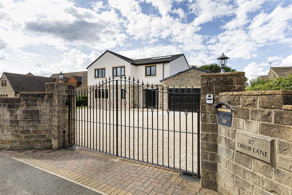 Property photo 1 of 55