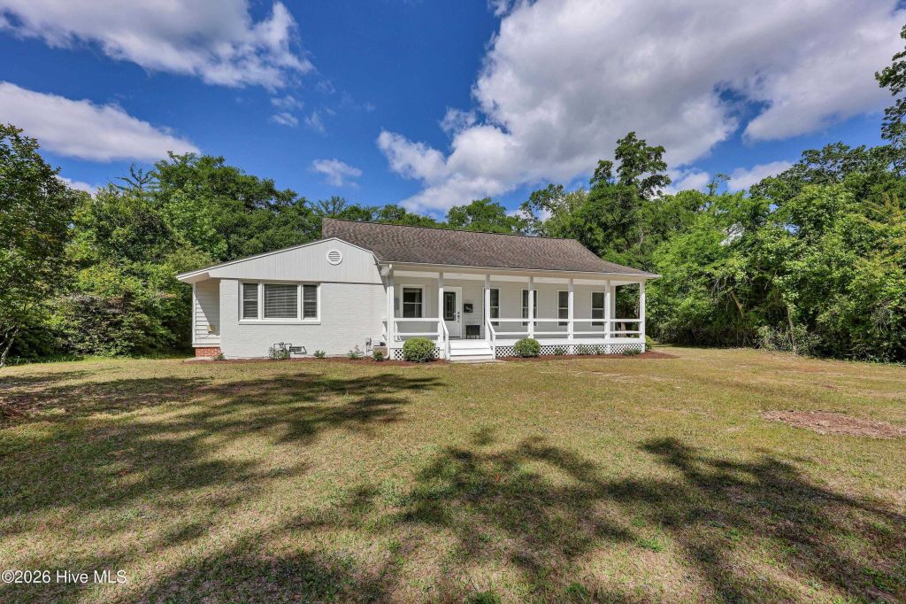 Property photo 1 of 30