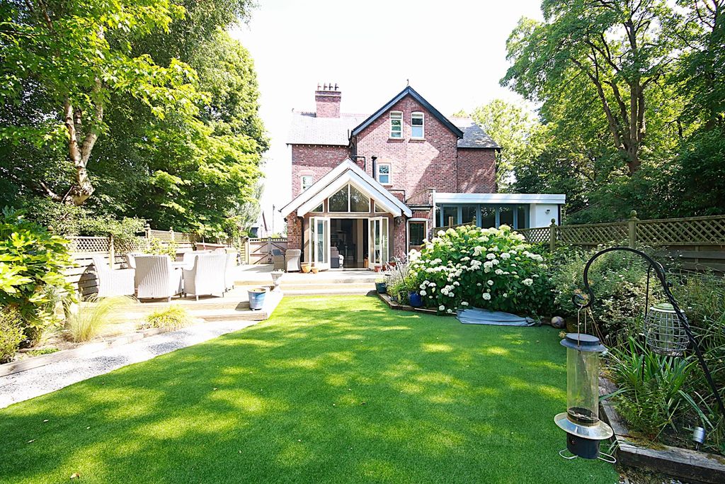 Property photo 1 of 28 (Main)
