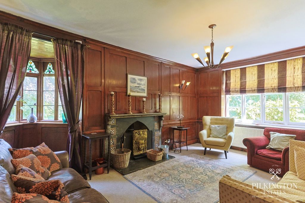 Property photo 3 of 31 5114593