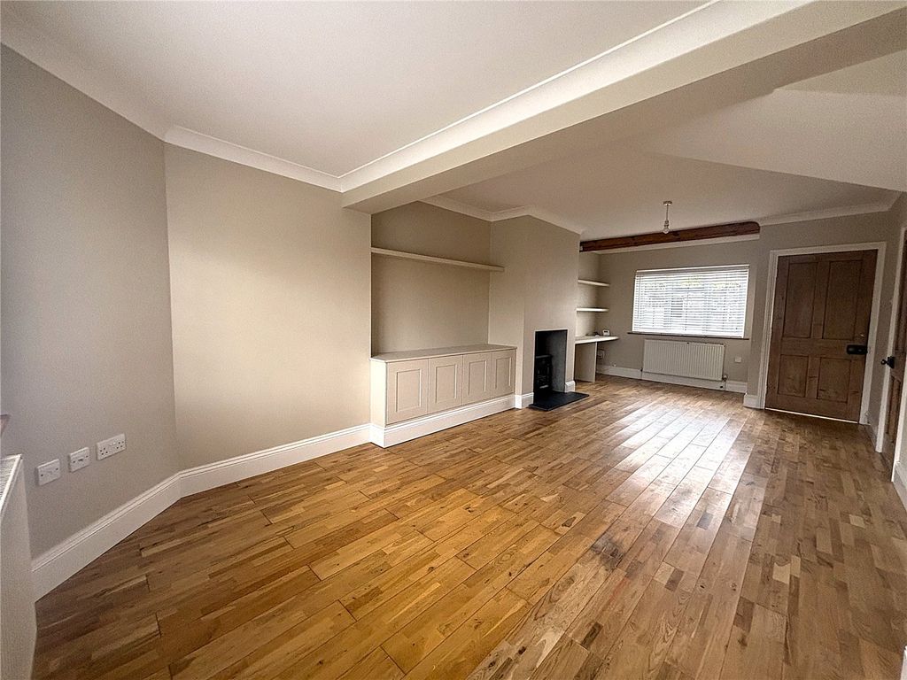 Property photo 3 of 14 Picture No. 04
