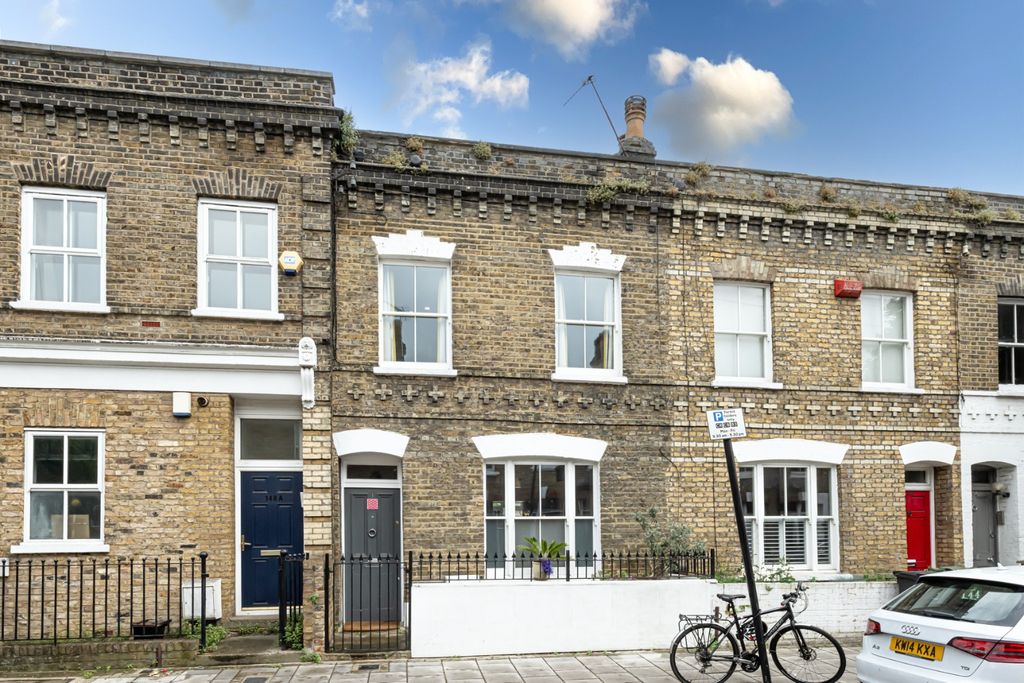Property photo 3 of 28 4533665