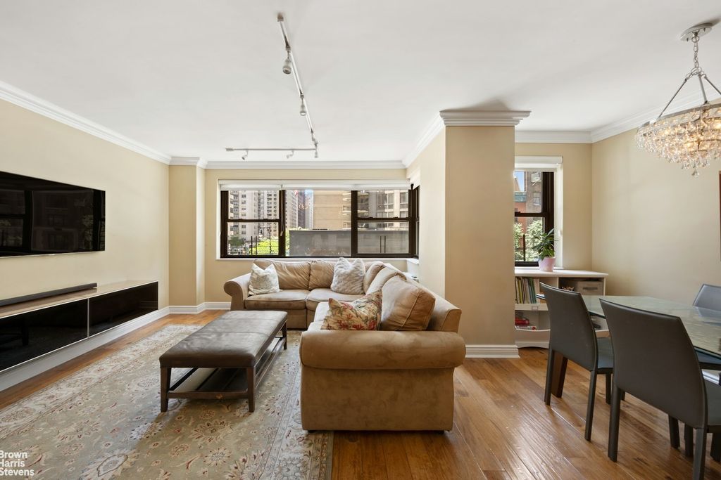 Property photo 3 of 8 <Alttext/>