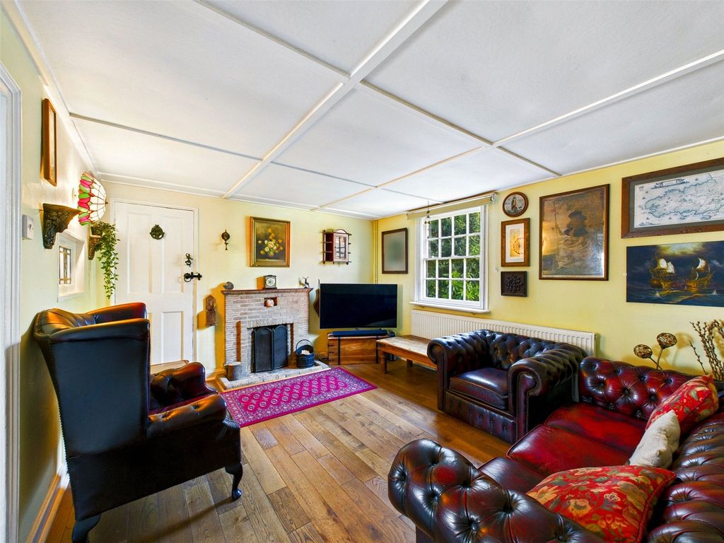 Property photo 3 of 15 Picture 3