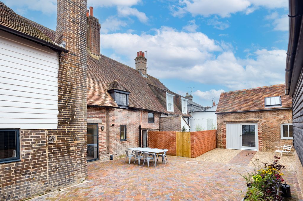Additional image 14 of 4 bed detached house for sale65 High Street, Lindfield RH16