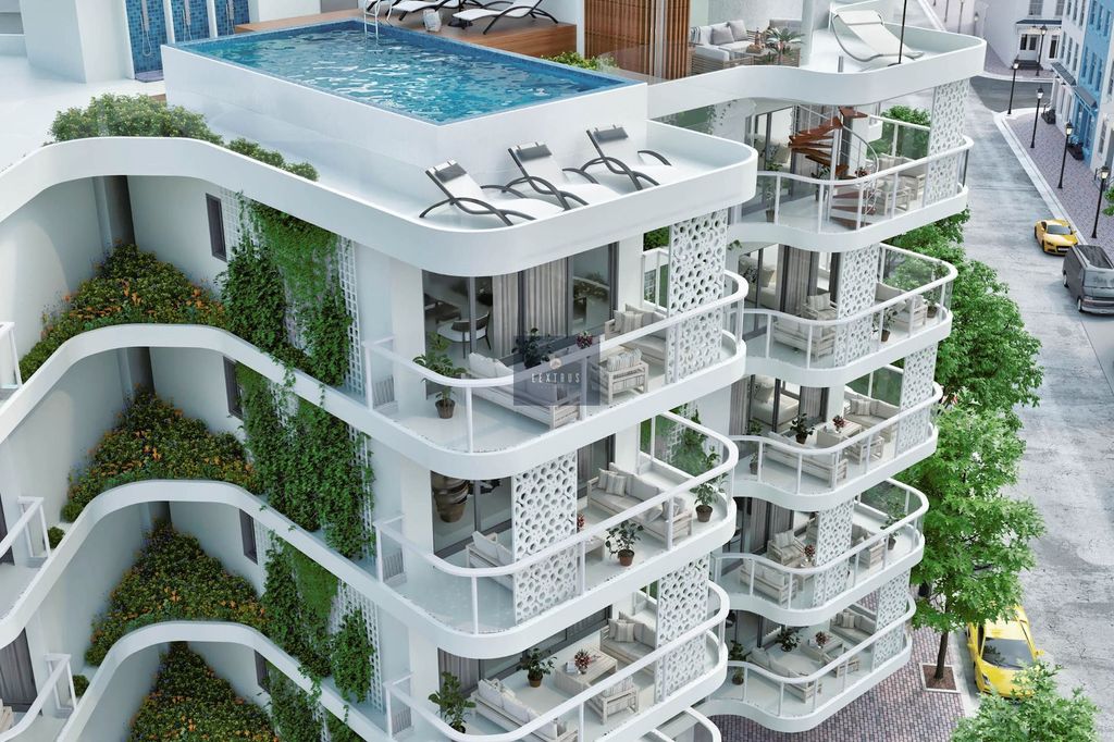 Property photo 1 of 2