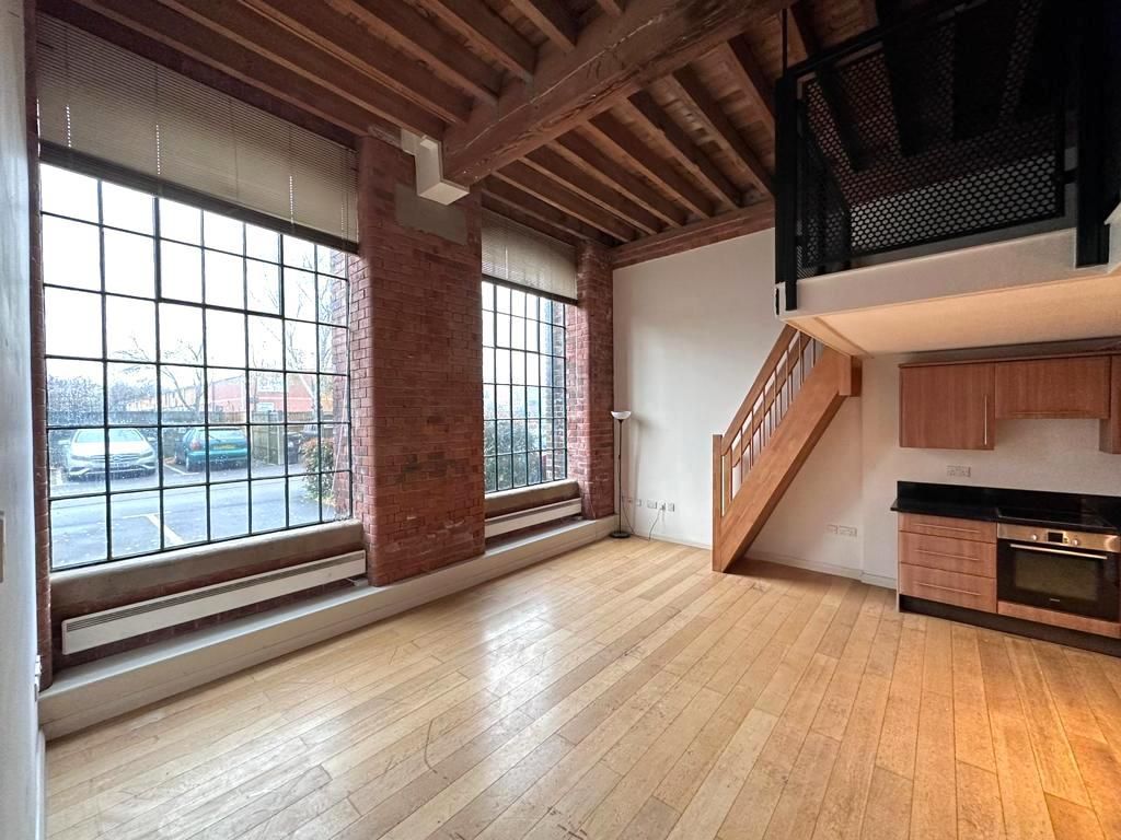 Property photo 2 of 11 Living Room.Jpg