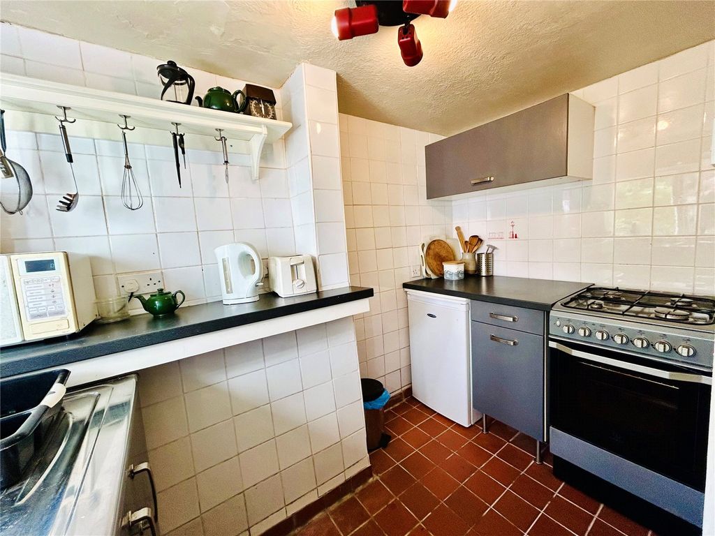 Property photo 2 of 9 Picture No. 05