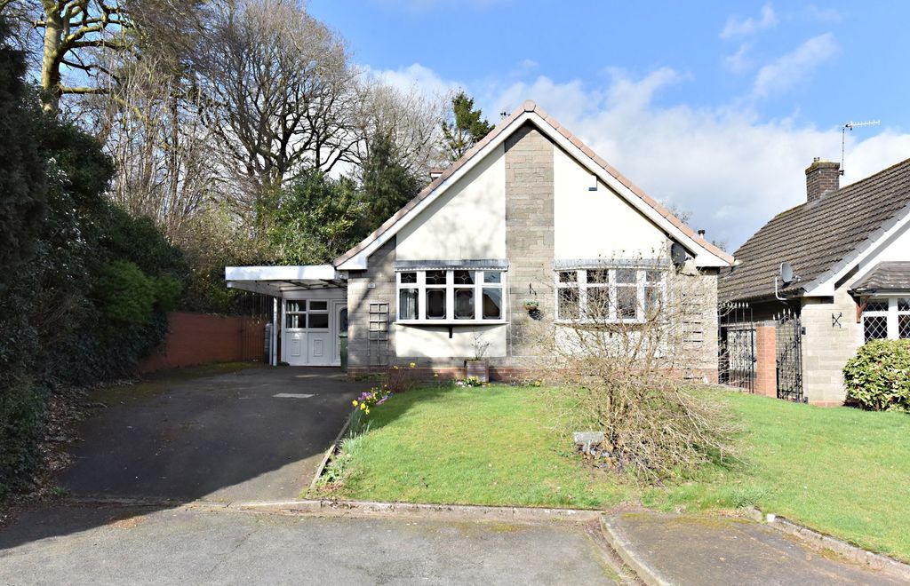 Property photo 1 of 18
