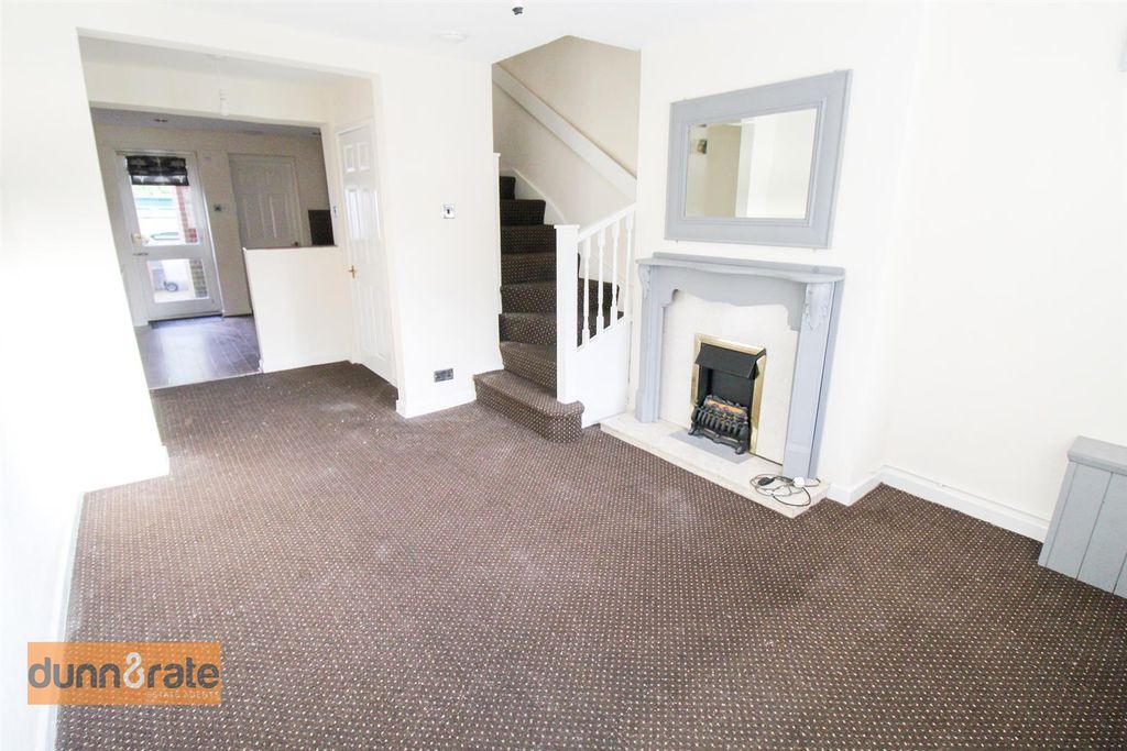 Property photo 2 of 12 Img_2503.Jpg