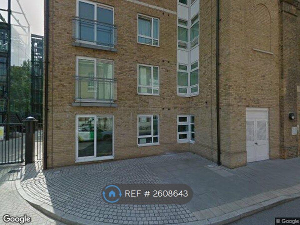 Property photo 1 of 12 Outside Of The Flat, Ground Floor