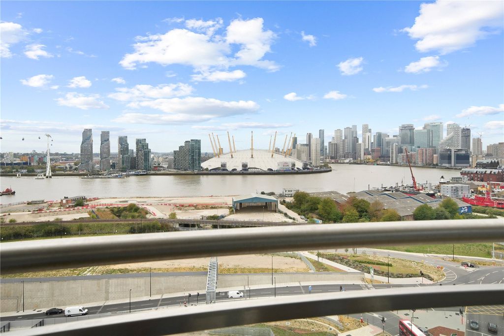 Property photo 1 of 18 Picture No. 02