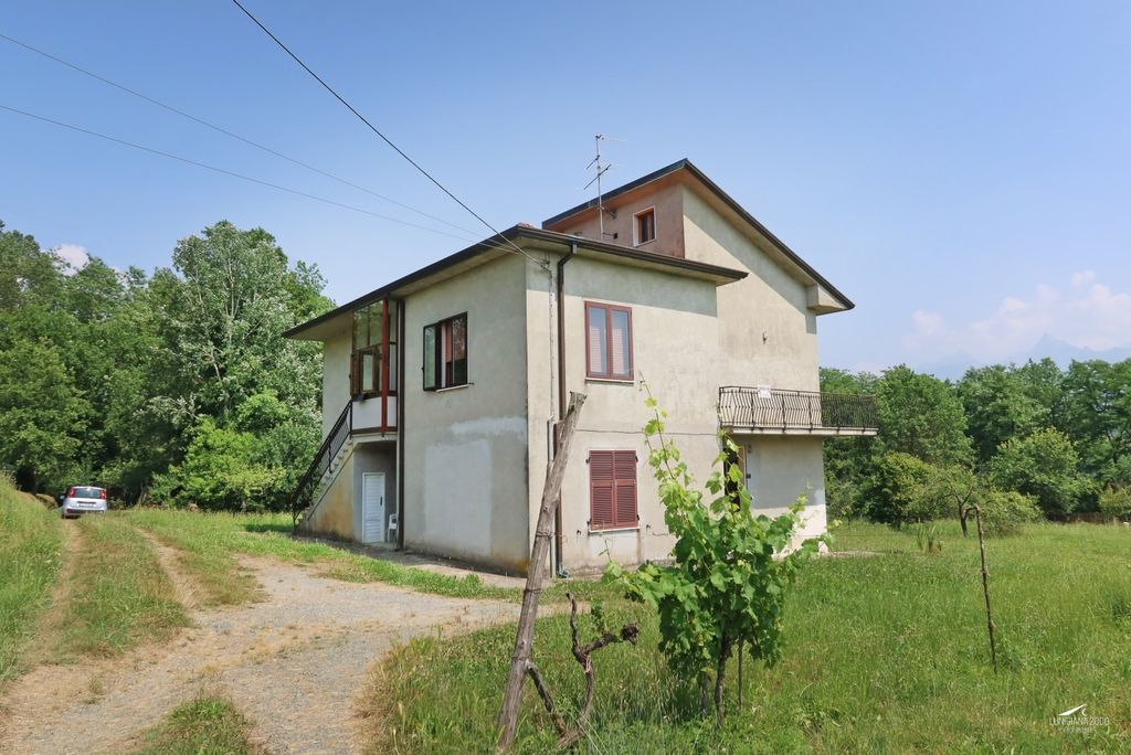 Property photo 1 of 34