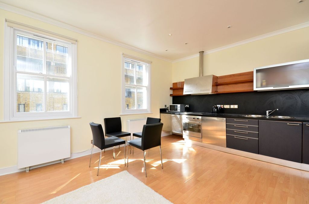 Property photo 2 of 5