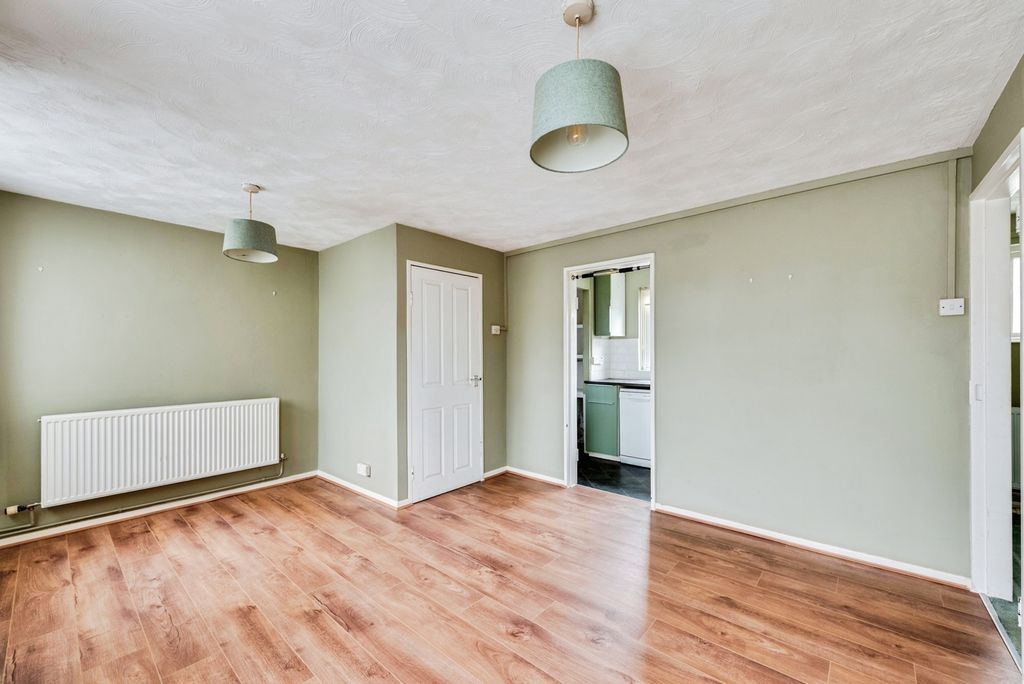 Property photo 3 of 15 Pbox-Img.Jpg