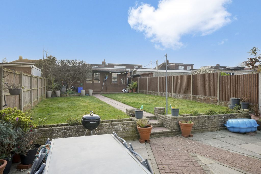 Property photo 2 of 21 Gallery