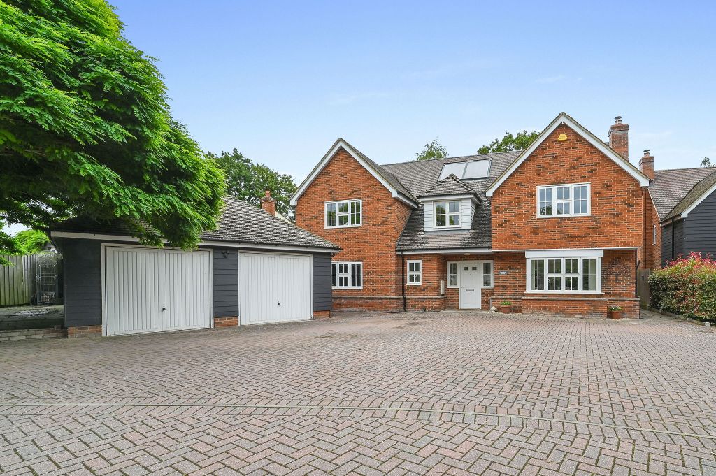 Property photo 1 of 37