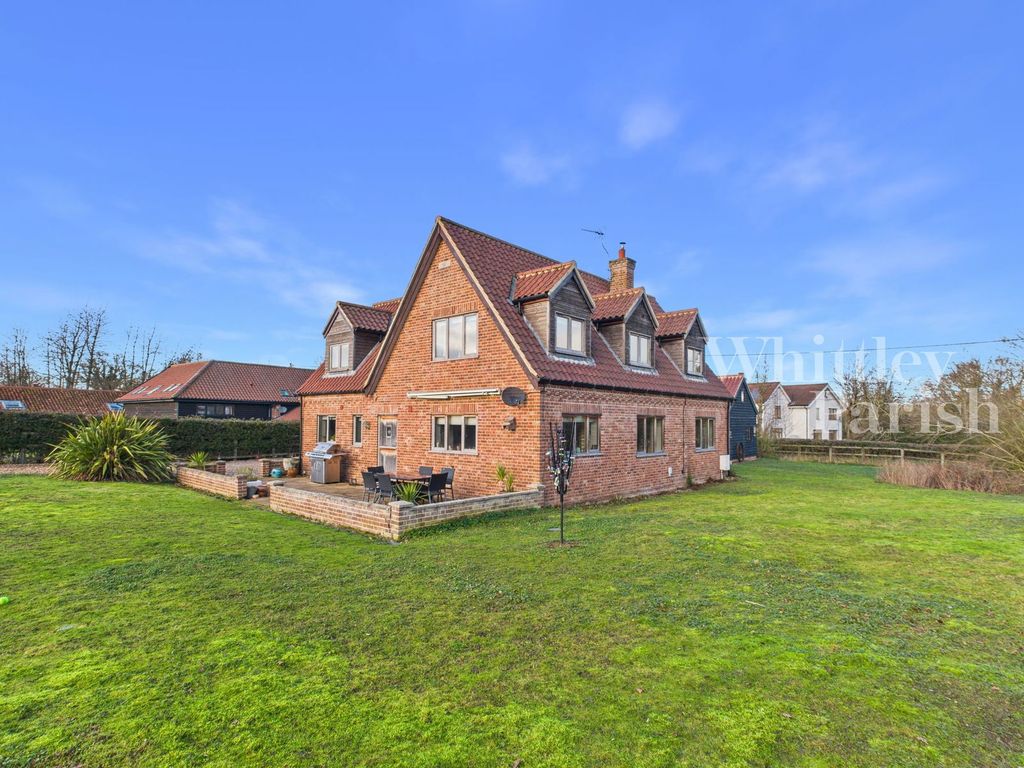 Property photo 3 of 19