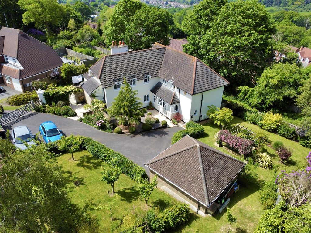 Property photo 1 of 46