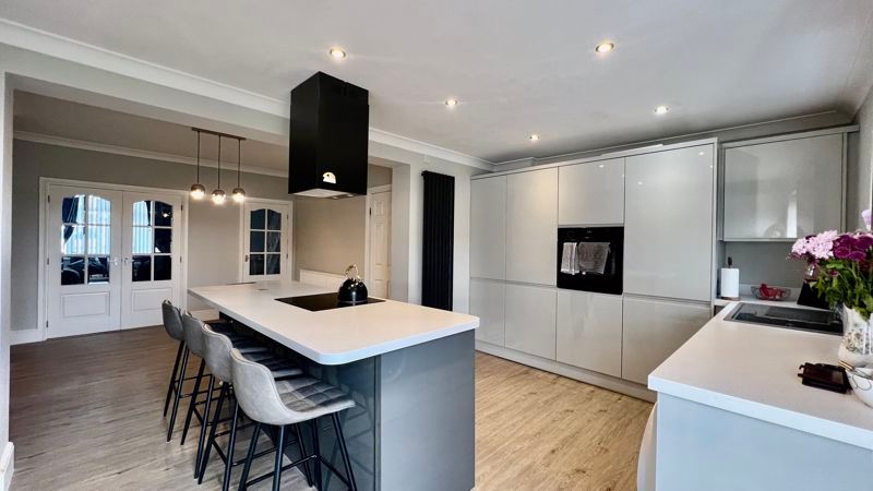 Property photo 2 of 20 Photo 10