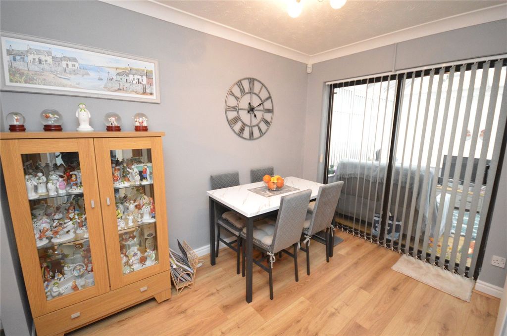 Property photo 2 of 14 Picture 2